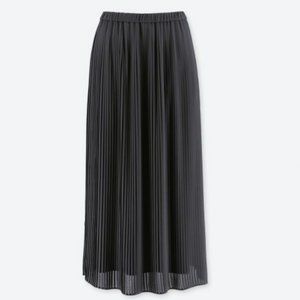 NWT Uniqlo High Waist Chiffon Pleated Skirt